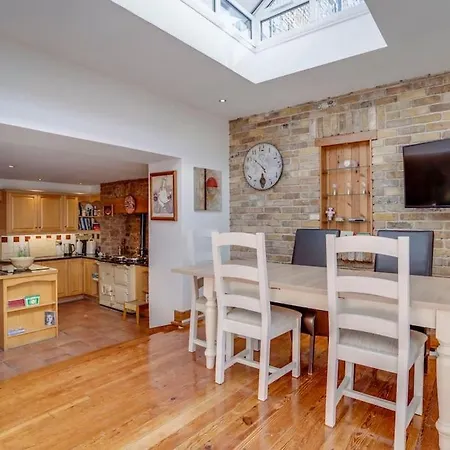 Victorian House City Centre Villa *