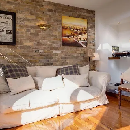 Villa Victorian House City Centre Dublin